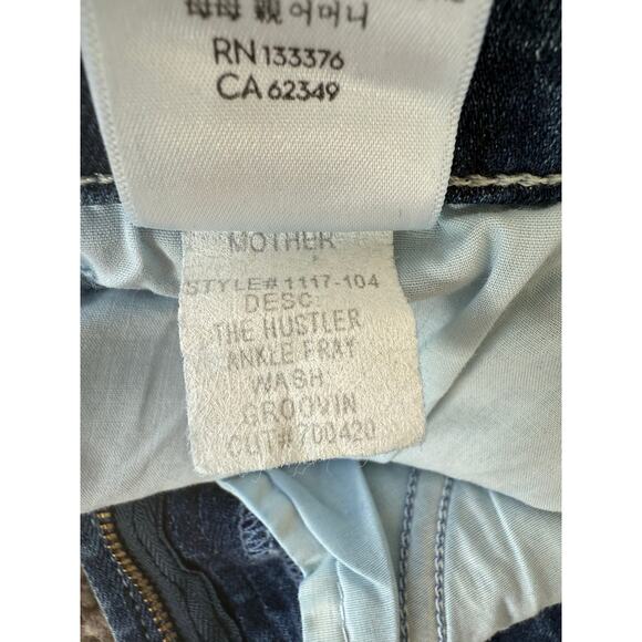 Mother NWT The Hustler Ankle Fray Groovin’ Jeans Size 26 High Rise Flare Denim - Picture 15 of 15